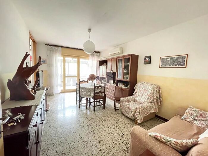 Appartamento trilocale in vendita in Via Duccio Galimberti, Ivrea