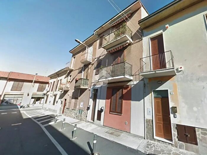 Casa bilocale in vendita in Via Camillo Zoja, Grezzago