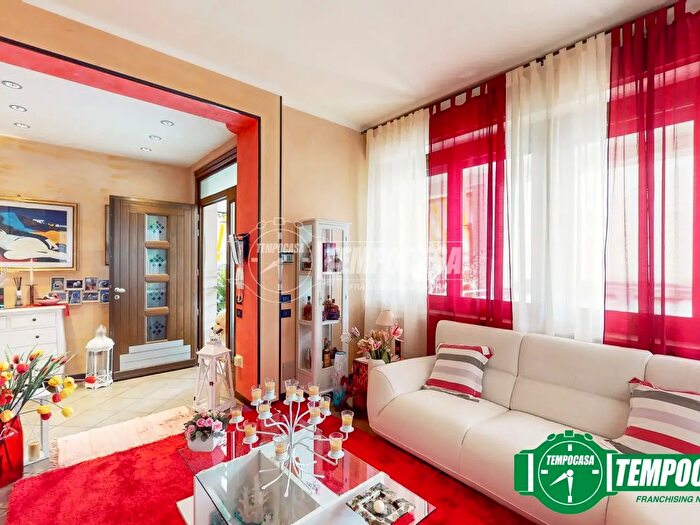 Appartamento quadrilocale in vendita in Valenza