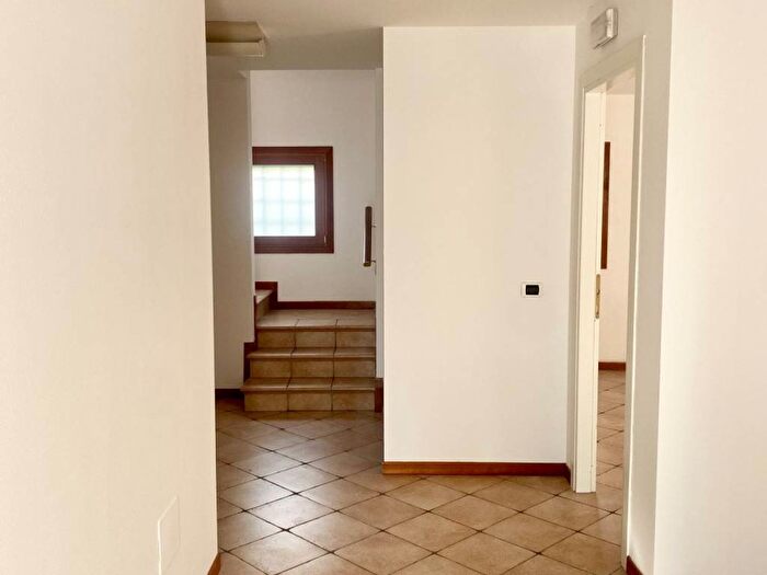 Appartamento quadrilocale in affitto in via San Pio X a, Castelfranco Veneto