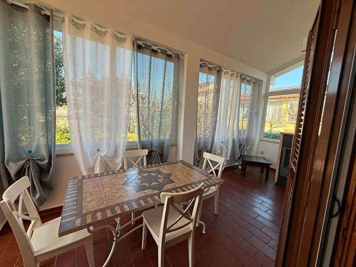 Casa trilocale in affitto in Via di Mezzo Superiore, Centro, Trevignano Romano