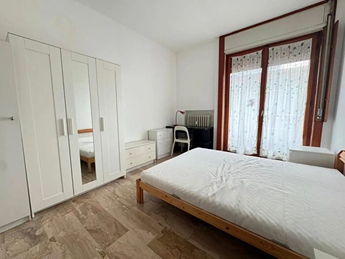 Appartamento trilocale in affitto in Via Giovanni Battista Carta, Milano