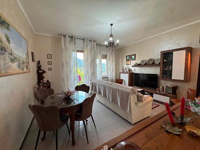 Appartamento quadrilocale in vendita in Via Risorgimento, Castione Della Presolana