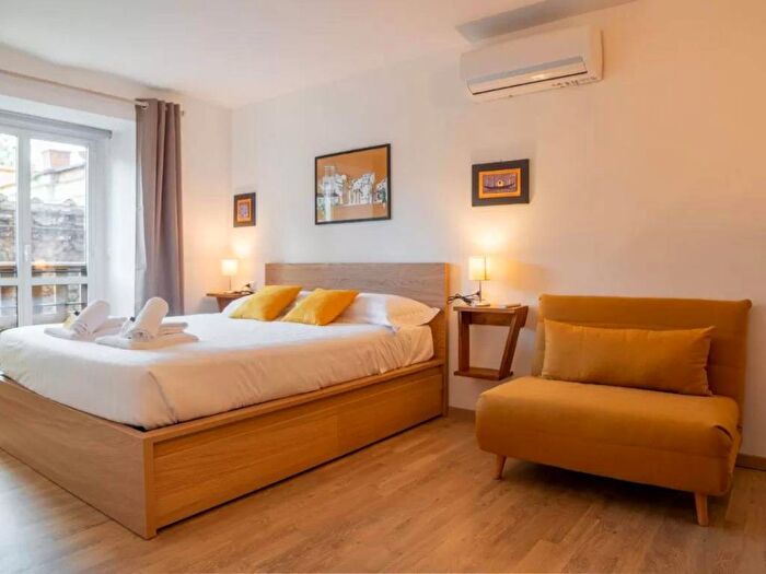 Appartamento bilocale in affitto in Via Venti Settembre, Barberini, Roma