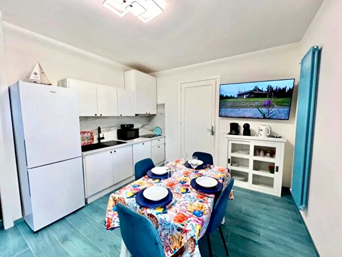 Appartamento bilocale in vendita in Capoliveri