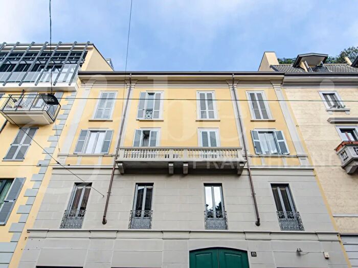 Appartamento monolocale in vendita in Via Nino Bixio, Milano