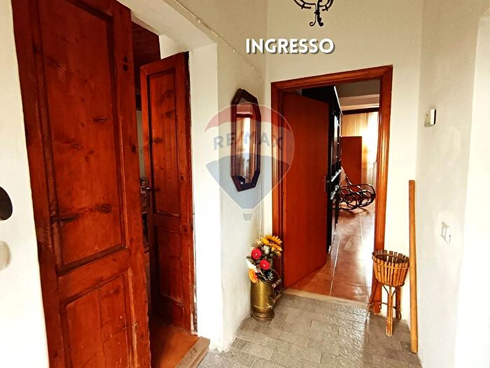Casa con 11 locali in vendita in Via della Torre, Roccastrada