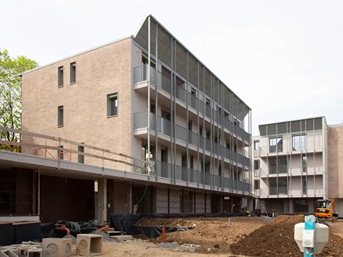 Appartamento trilocale in vendita in Via Piemonte Snc, Cusano Milanino