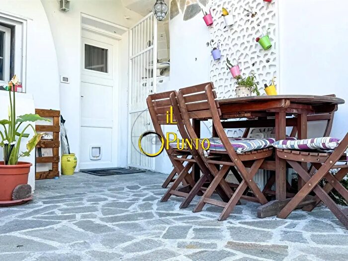 Appartamento bilocale in vendita in Via San Francesco, Sanremo