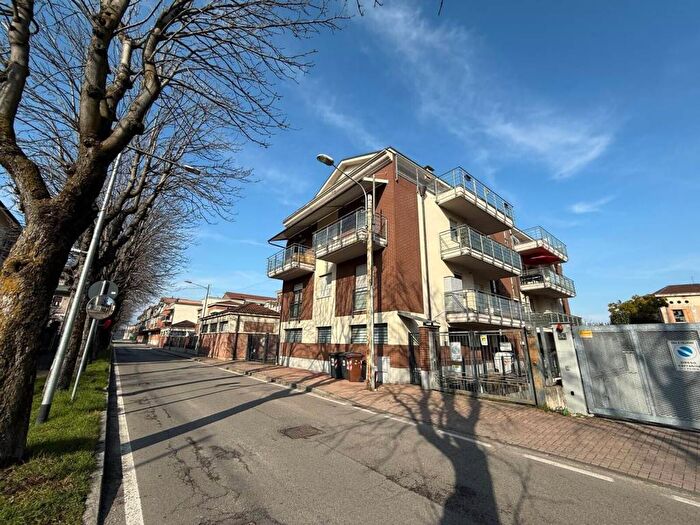 Appartamento trilocale in affitto in Via XX Settembre, Regina Margherita, Collegno