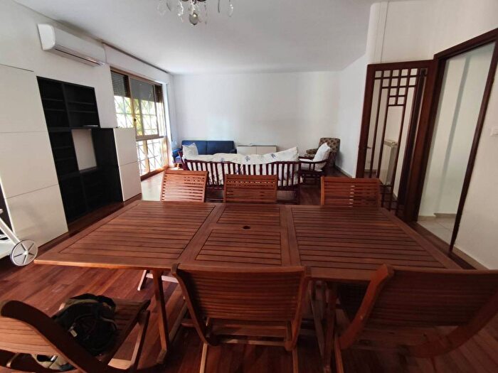 Casa con 5 locali in affitto in Viale Italia, Mondello Valdesi, Palermo