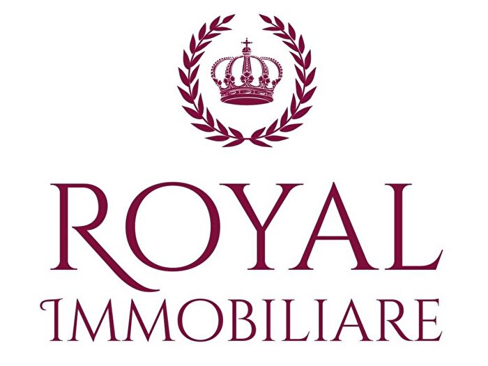 Appartamento trilocale in affitto in Accademia Terrazza Mascagni, Livorno