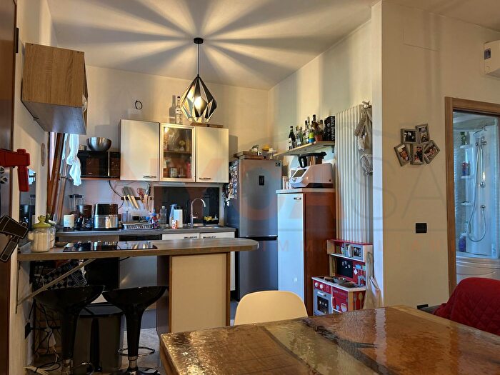 Appartamento trilocale in vendita in Via Molini, Veggiano