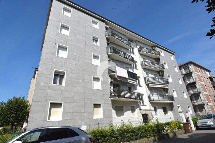 Appartamento quadrilocale in vendita in Via Selvapiana, Reggio Emilia