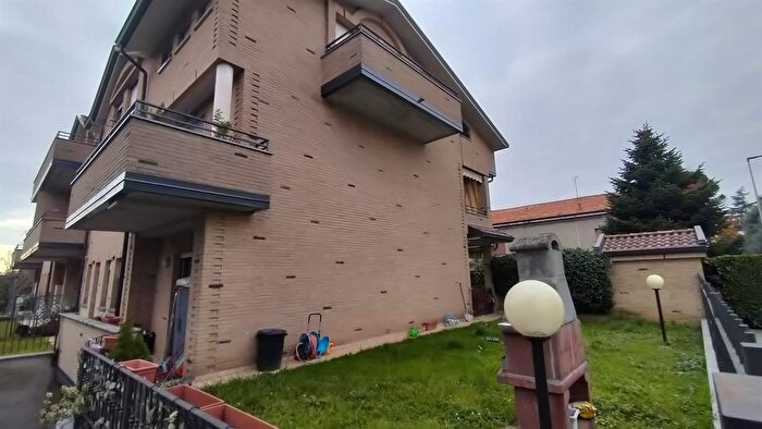 Case in Vendita e in Affitto - 2