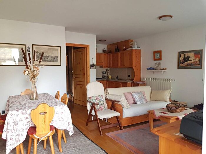 Appartamento trilocale in affitto in Via SantElisabetta, Santa Elisabetta, Caspoggio