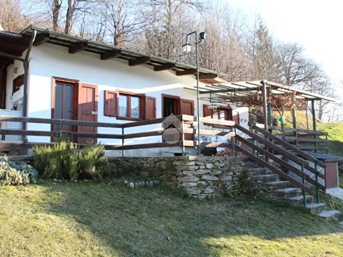 Casa bilocale in vendita in Borgata Meyra Gucciardi, Frassino