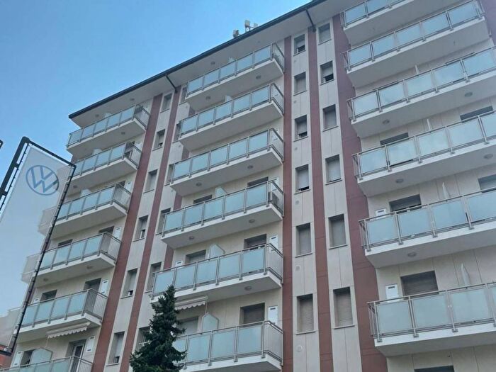 Appartamento monolocale in affitto in Via Angelo Inganni, Inganni, Milano