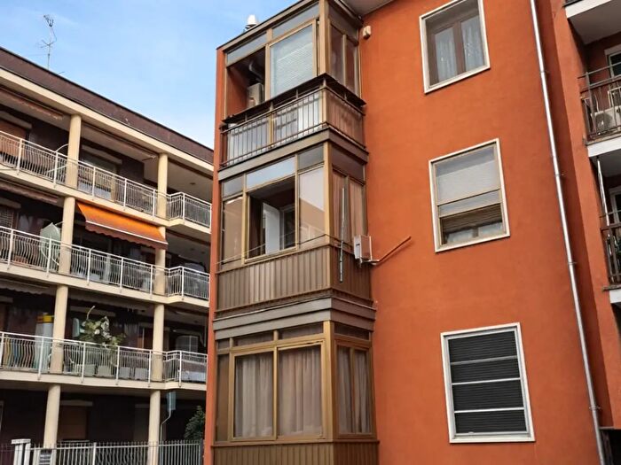 Appartamento trilocale in vendita in Bollate