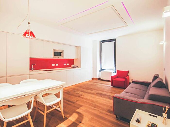 Appartamento monolocale in affitto in Via Terraggio, Sant'Ambrogio, Milano