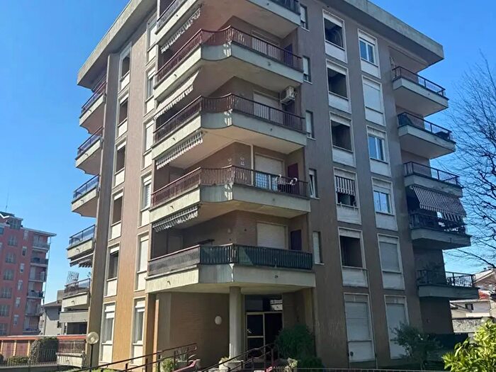 Appartamento bilocale in vendita in Via Monte Bianco, Busto Arsizio