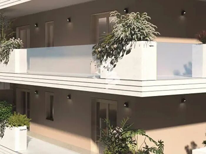 Appartamento trilocale in vendita in Via Alessandro Santini, Roma