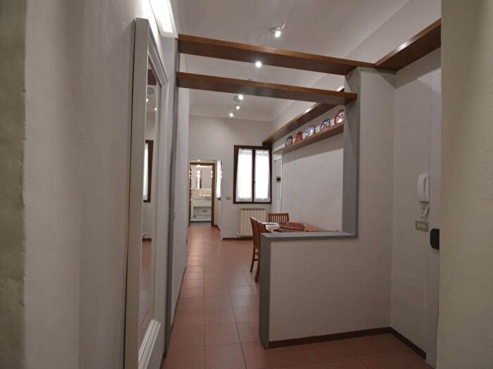 Appartamento trilocale in affitto in Via dei Macci, SantAmbrogio, Firenze