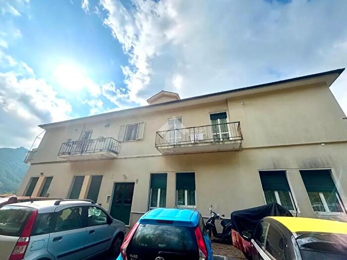 Appartamento trilocale in vendita in Via Marzo, SantOlcese