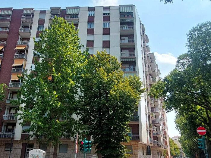 Appartamento trilocale in affitto in via Pozzo Strada b, Pozzo Strada, Torino