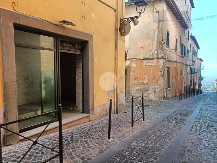 Casa monolocale in vendita in Via Umberto I, Monte Porzio Catone