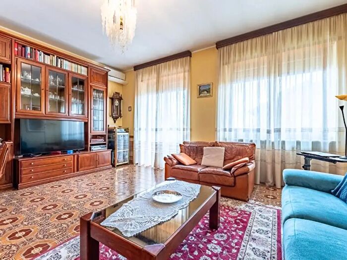 Appartamento quadrilocale in vendita in Via Bussoleno, Collegno
