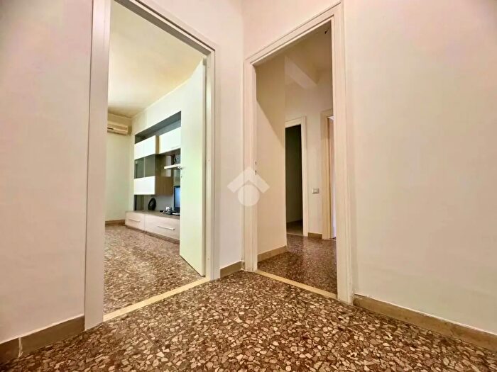 Appartamento trilocale in vendita in Via Prenestina, Roma