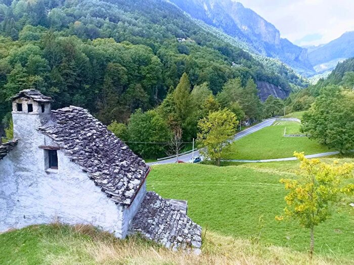 Casa quadrilocale in vendita in Moulone, Varzo