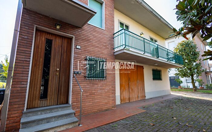 Casa trilocale in vendita in Via Don Giovanni Minzoni, SantIlario DEnza