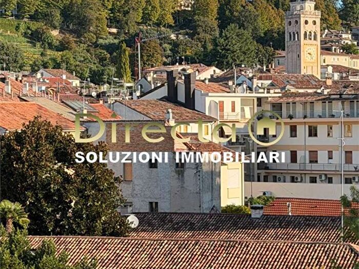 Appartamento con 6 locali in vendita in via Colombo, Centro, Conegliano