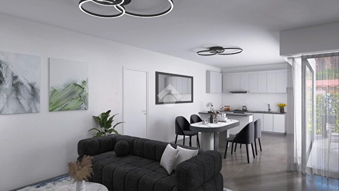 Appartamento trilocale in vendita in Via Santuario, Castel Mella