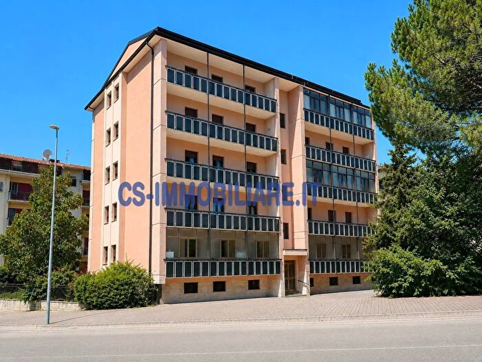 Appartamento con 5 locali in vendita in Via Angilla Vecchia, Potenza