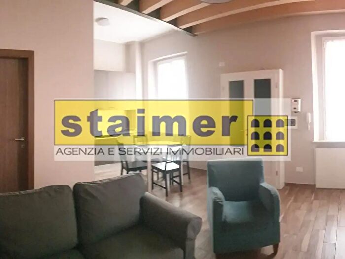 Appartamento trilocale in affitto in Via Nino dallOro, Lodi