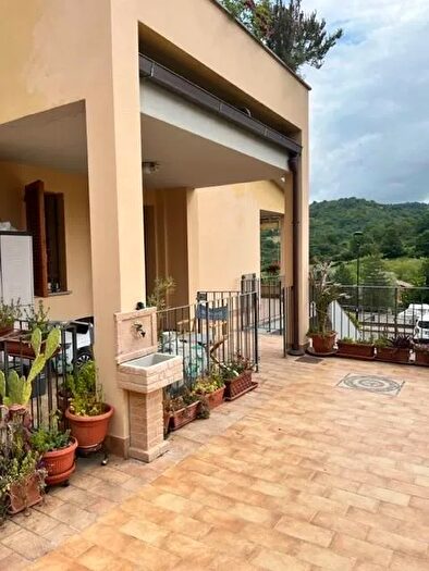 Casa quadrilocale in vendita in Via Bolognese Vaglia, Sesto Fiorentino