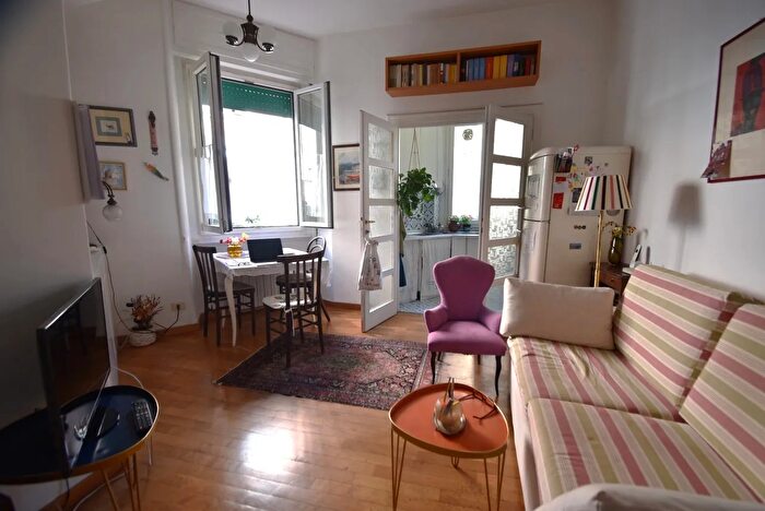 Appartamento bilocale in vendita in Via Giuseppe Parini, Roma