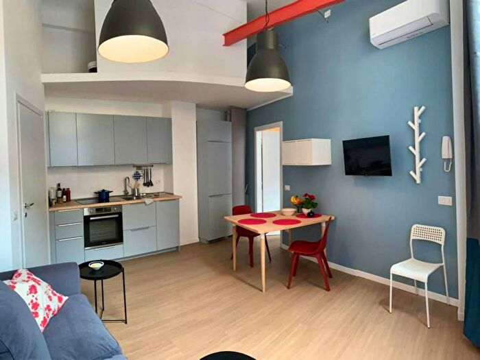 Appartamento bilocale in affitto in Via Antonio Fontanesi, Gambara, Milano