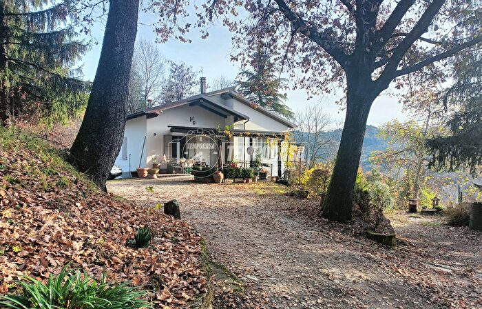 Casa quadrilocale in vendita in Via Bignami a, Valsamoggia