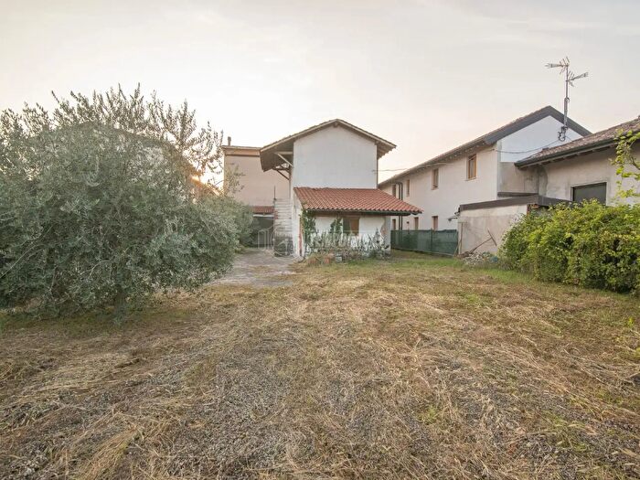 Casa quadrilocale in vendita in Via Carlo Goldoni a, Arcene