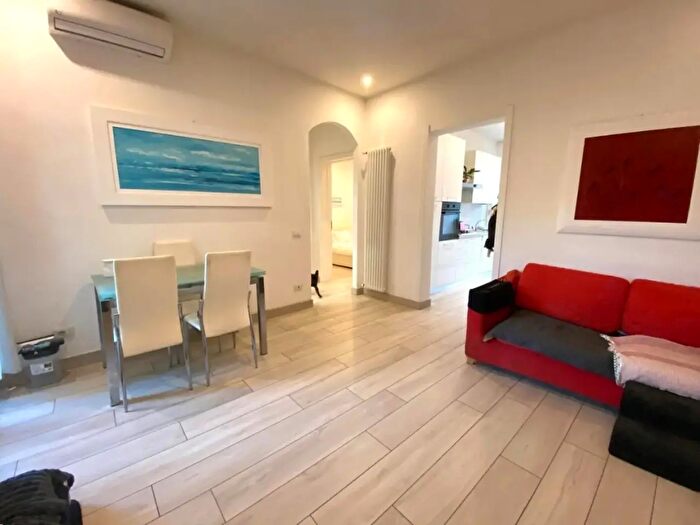 Appartamento trilocale in vendita in Viareggio