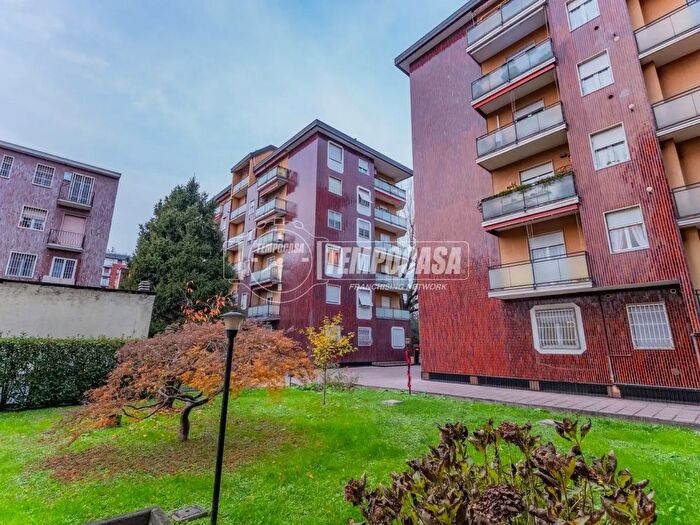 Appartamento trilocale in vendita in Via Privata degli Artaria, Milano