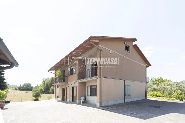 Appartamento quadrilocale in vendita in Strada Tiberina Nord Casa del Diavolo a, Perugia