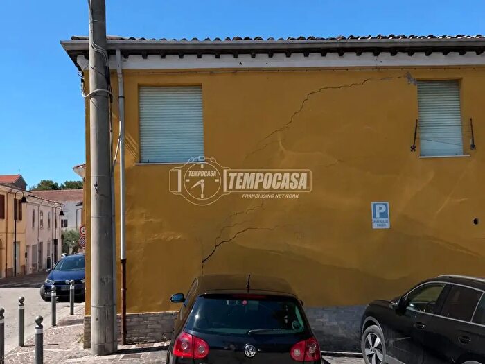 Casa con 10 locali in vendita in Via Giuseppe Garibaldi, Coriano
