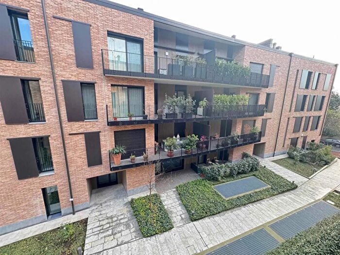 Appartamento bilocale in vendita in Via Olgiati, Milano