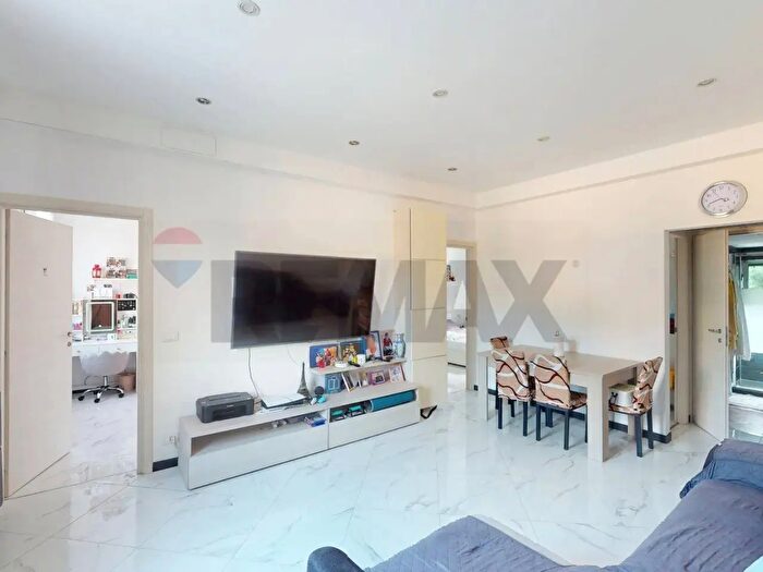 Appartamento quadrilocale in vendita in Genova