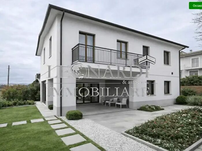 Casa con 6 locali in vendita in Via del Petreto, Sansepolcro